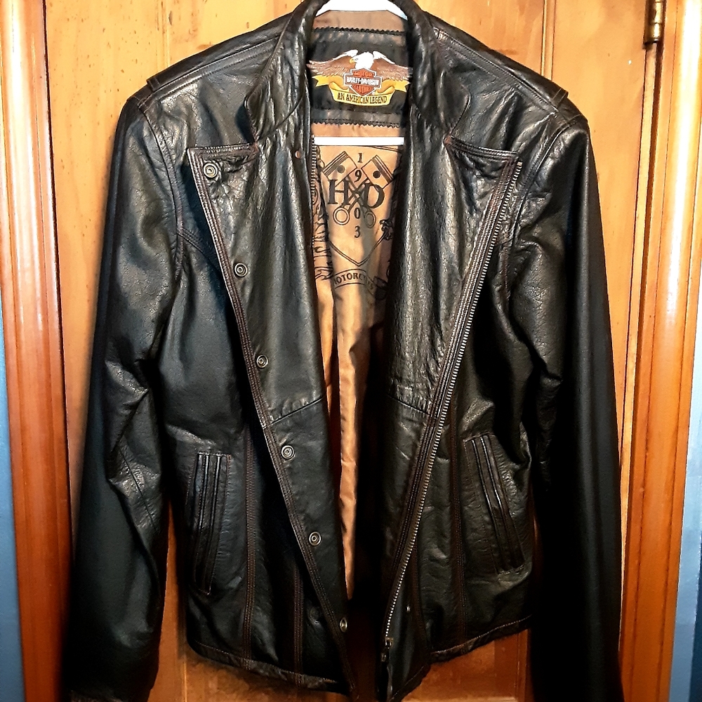 Ladies Harley-Davidson leather dressy jacket